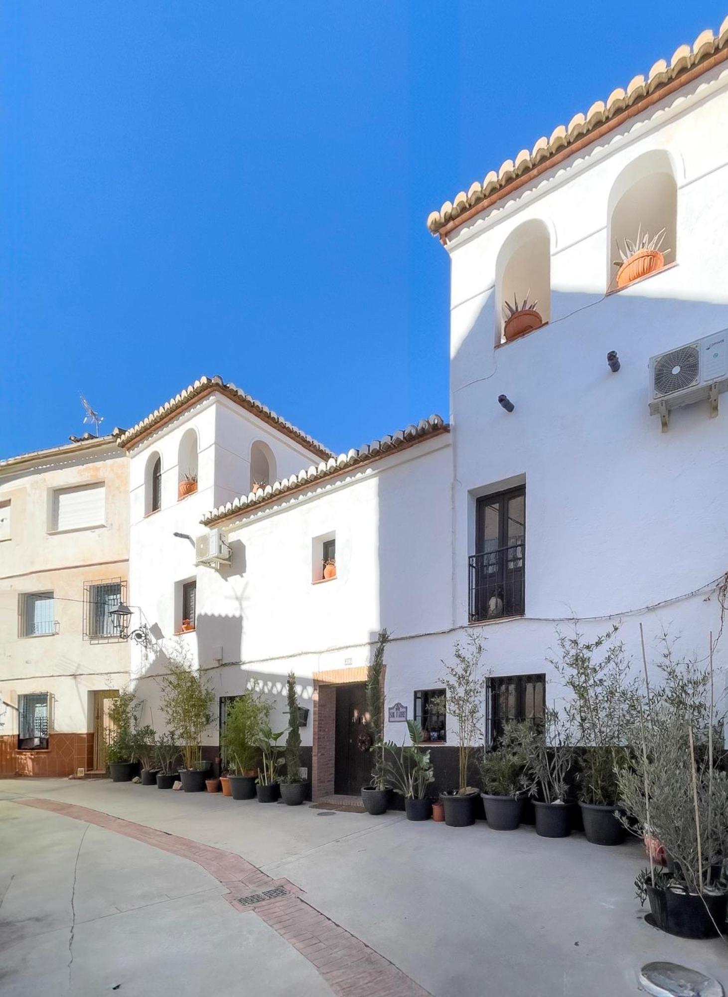 Casa Sol Y Aire - Vakantievilla In Dorp Met Prive Zwembad Pinos del Valle Eksteriør billede